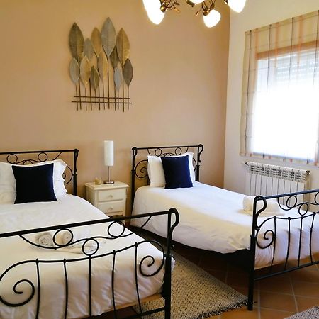 Vila Dos Principes In Praia D'El Rey Praia del Rei Екстериор снимка